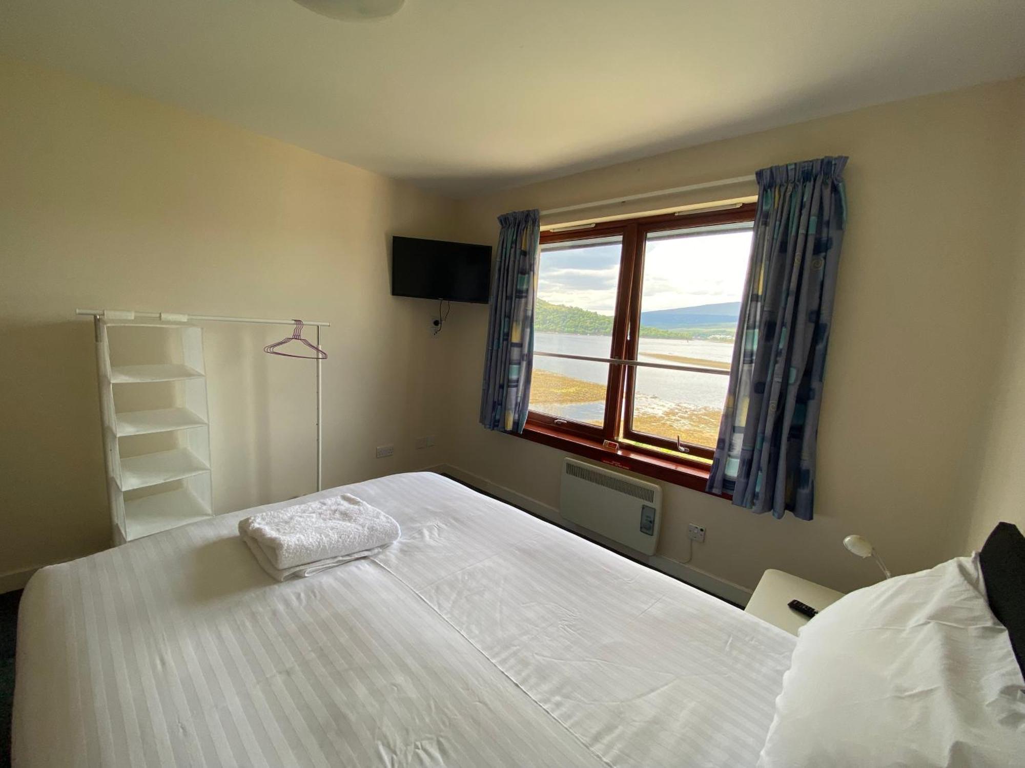 Waterfront Lodge - Accommodation Only Fort William Oda fotoğraf